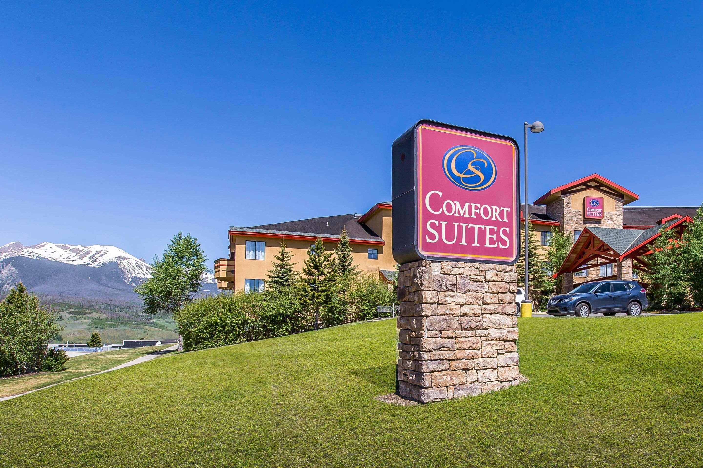 Comfort Suites Summit County Dillon Exterior photo